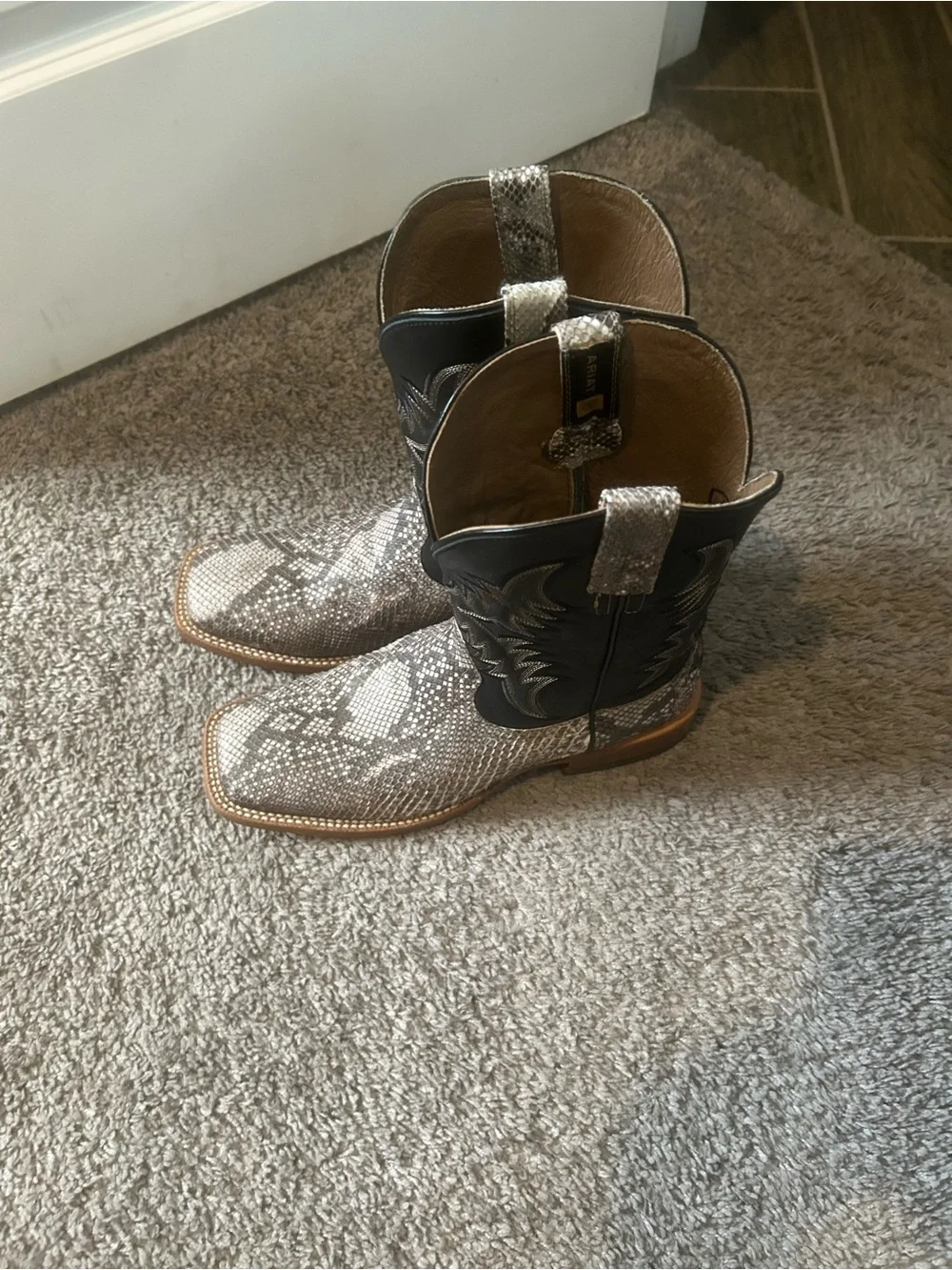 Ariat Dry Gulch Python 11EE